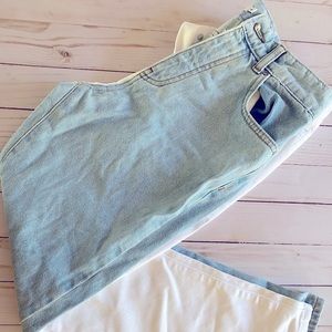 Stevens Color Block Jeans | Mom | cotton material | size medium | brand: Adika